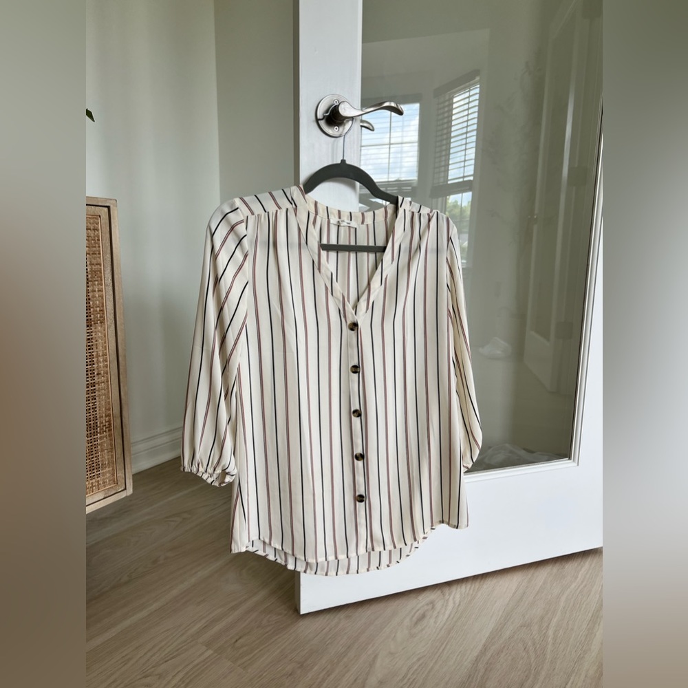 Maurice’s- Button up striped blouse - Size XS NEW